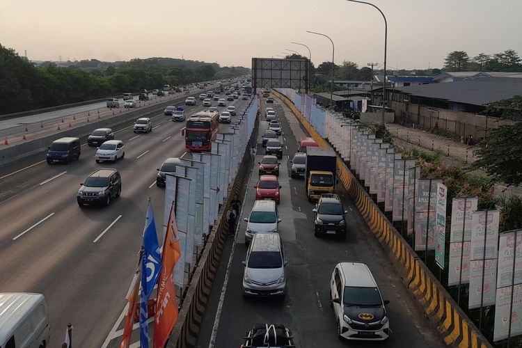 Macet Mudik Bikin Lelah Ekstrem? Hindari dengan Cara Ini