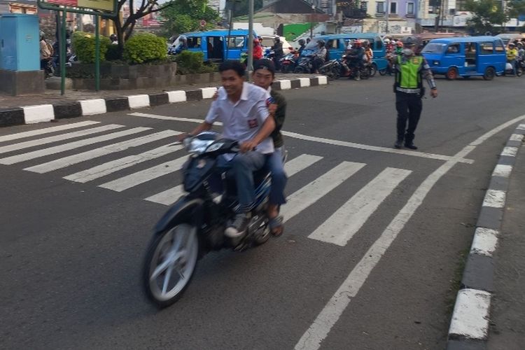 Pengendara Sengaja Copot Pelat Nomor, Bisa Kena Denda Rp 500.000