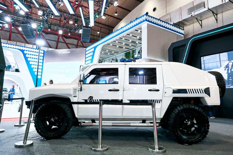 Prestige Pamerkan Pindad Maung MV1 dan MV2 4x4 di IIMS 2026