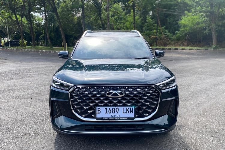 Menguji Performa dan Kenyamanan Chery Tiggo 8 CSH ke Luar Kota