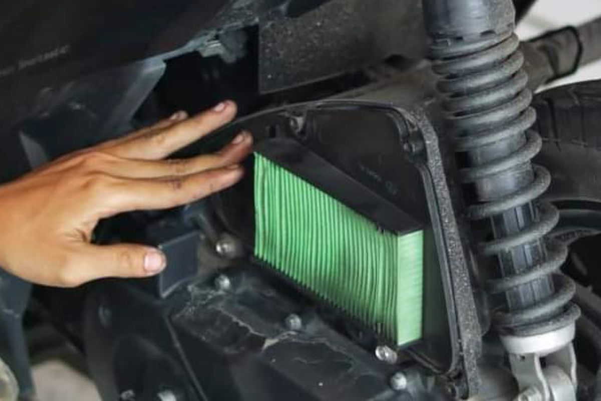 Filter Udara Kotor Bisa Jadi Penyebab Motor Brebet