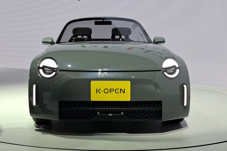 Daihatsu K-OPEN, Roadster Mini Calon Penerus Copen