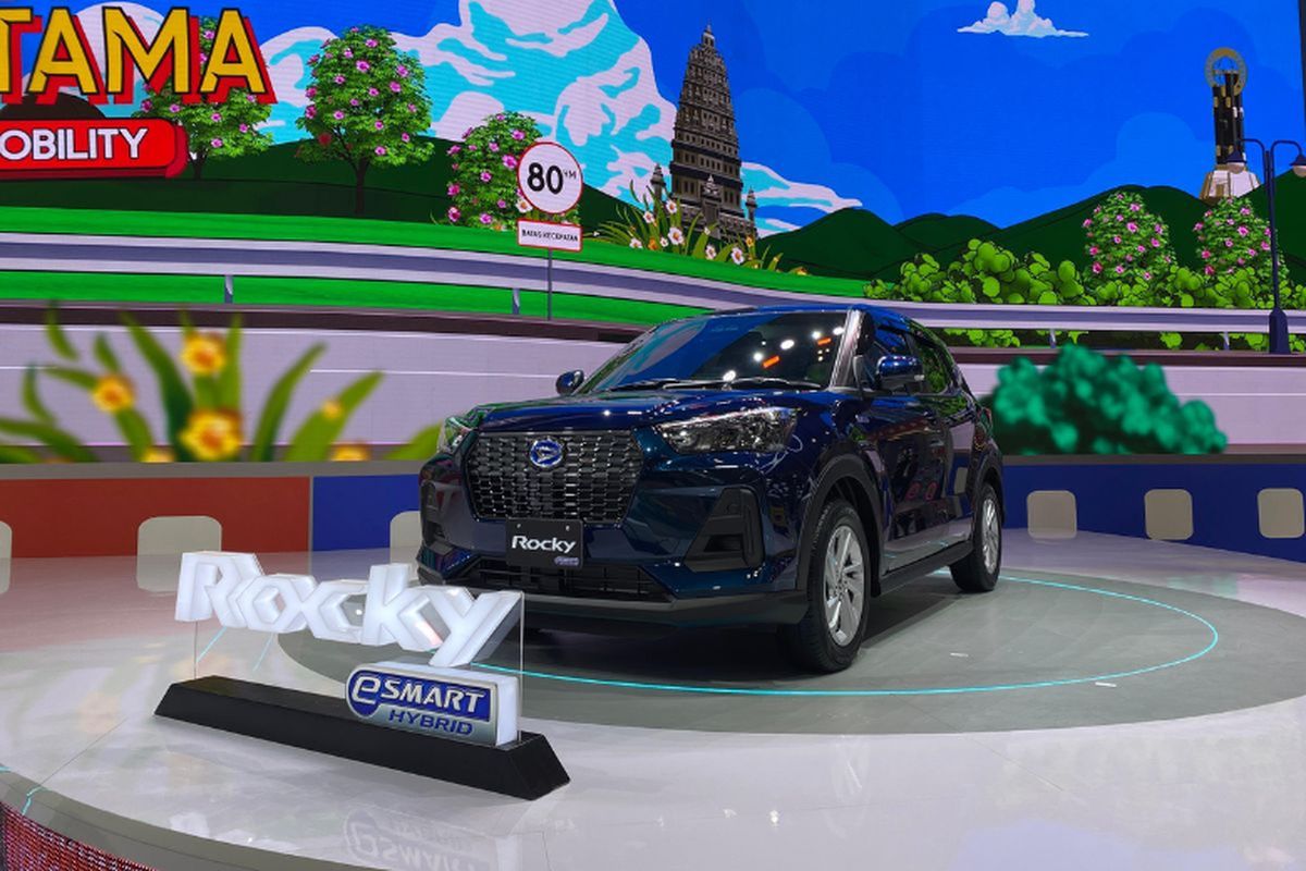 Harga Spesial Daihatsu Rocky Hybrid Hanya di GIIAS 2025?