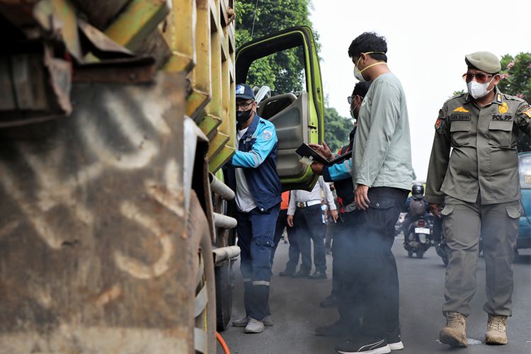 Pemprov DKI Denda Kendaraan Tak Lulus Uji Emisi hingga Rp 16 Juta
