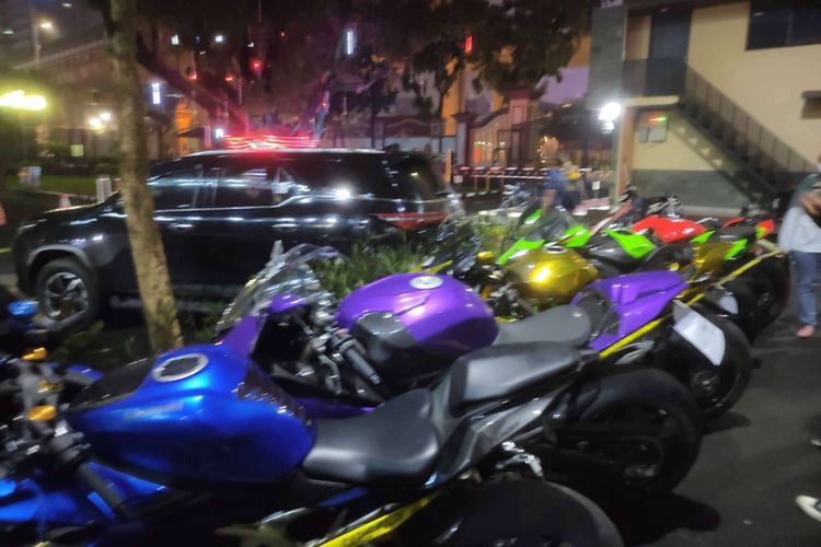 Deretan Moge Doni Salmanan Dilelang Kejagung, Ada Ninja H2