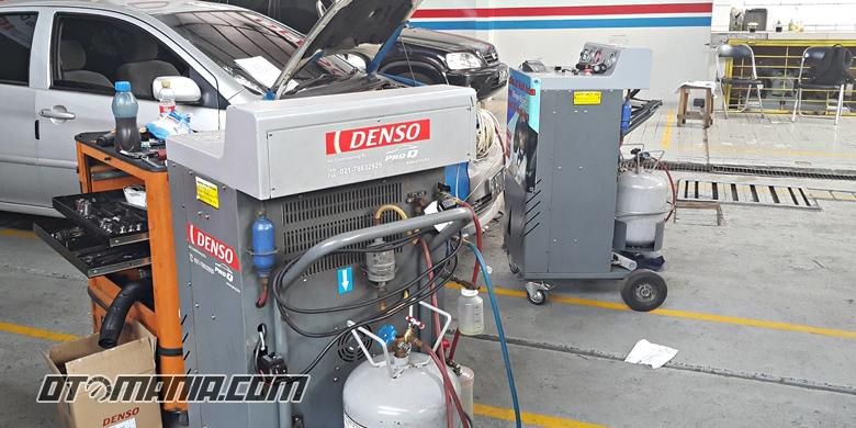 Refrigeran AC Mobil Berkurang, Pertanda Ada Kebocoran
