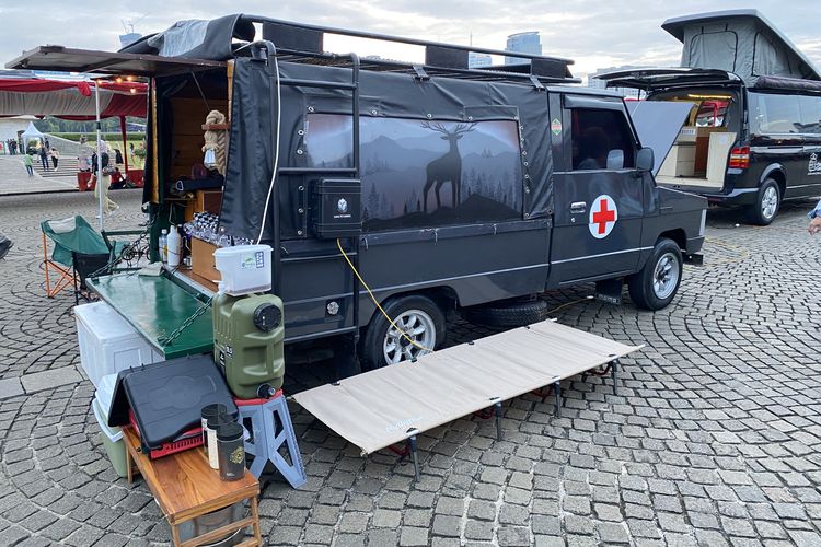 Kijang Kotak 1983 Disulap Jadi Campervan, Unik dan Tangguh