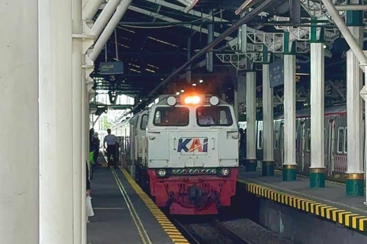 ASN Wajib Pakai Transportasi Umum Besok, Pramono Bakal Beri Contoh