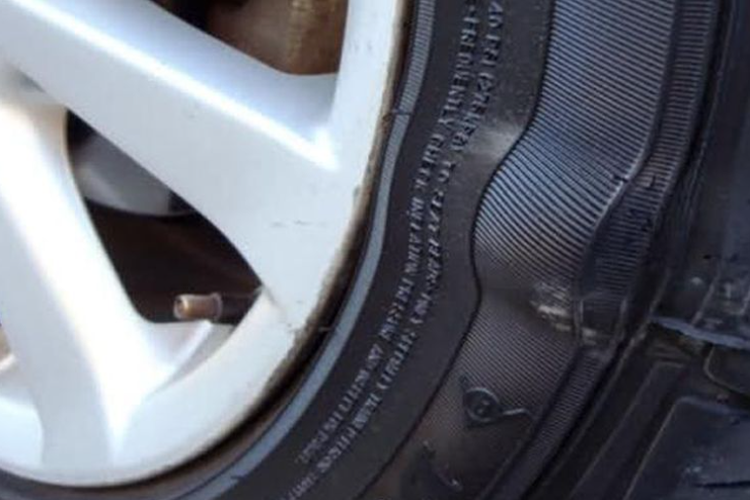 Usia Ban Mobil Sudah 5 Tahun, Perlu Diganti Sebelum Mudik?