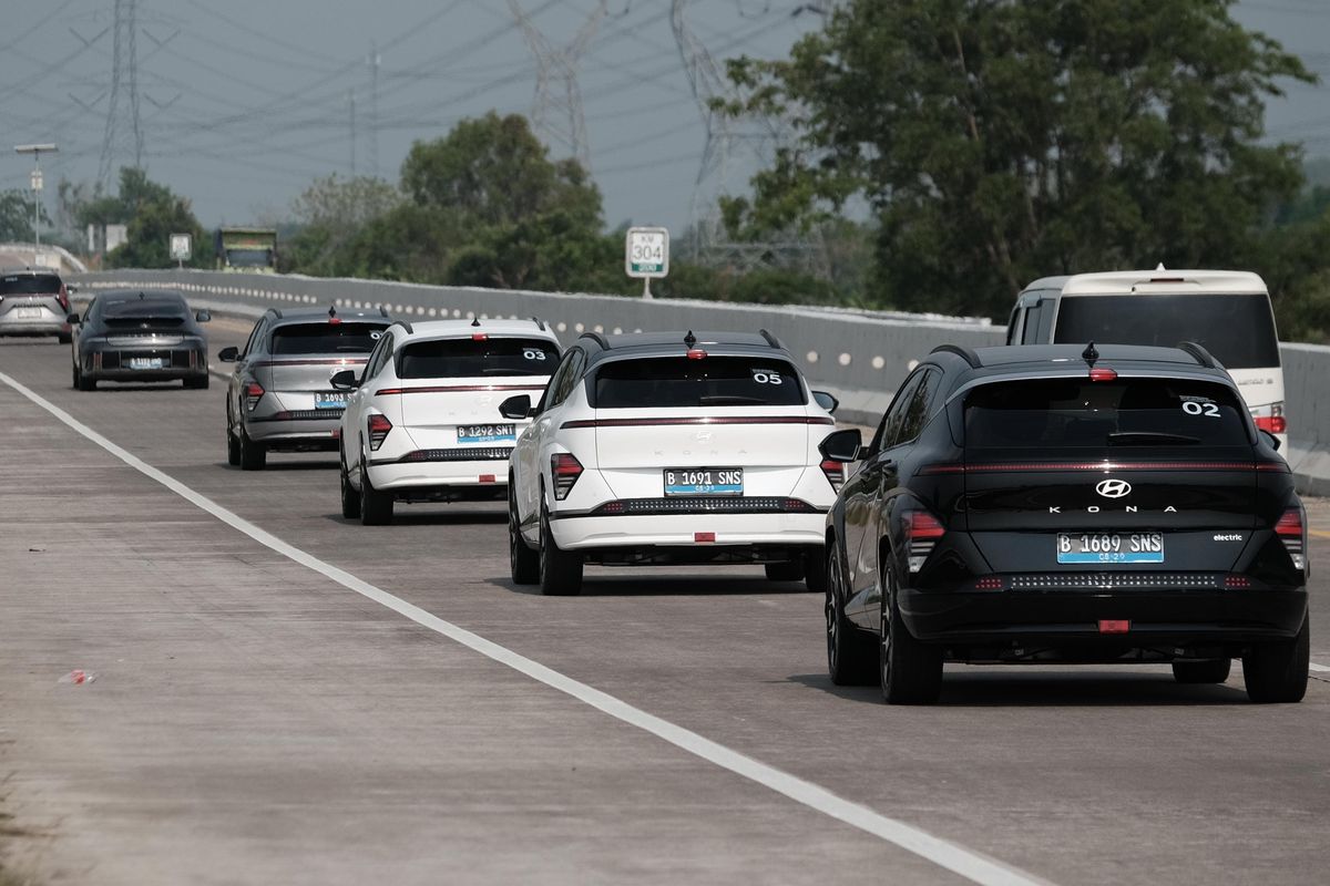 Libur Panjang ke Luar Kota, Ini Peralatan yang Wajib Dibawa di Mobil