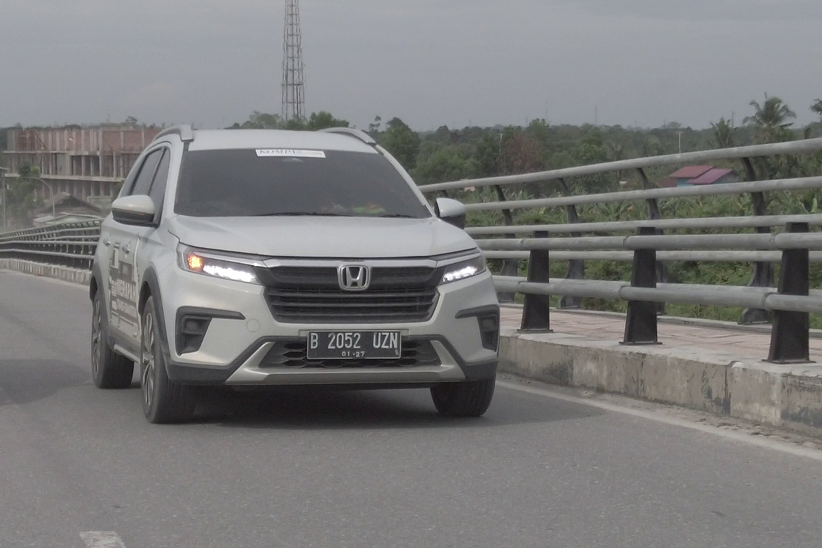 Honda BR-V Jadi Taksi Bluebird