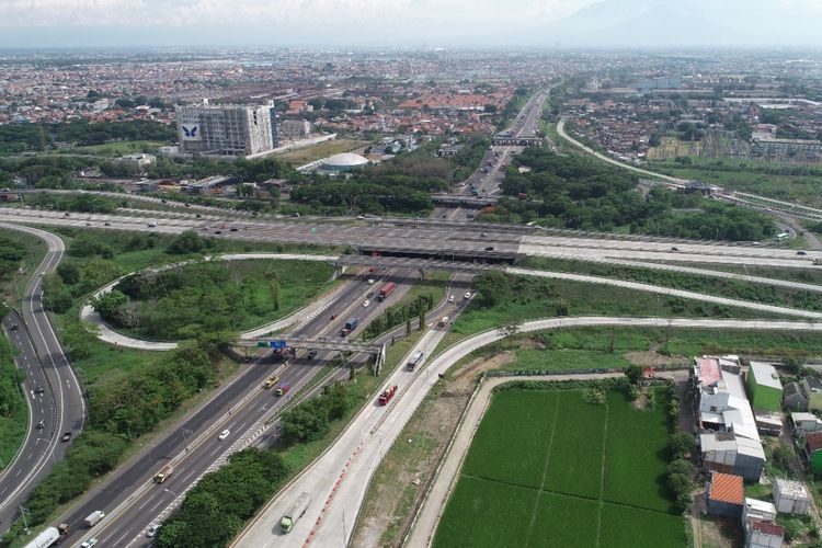 Estimasi Biaya Tol Jakarta-Surabaya Libur Nataru 2025
