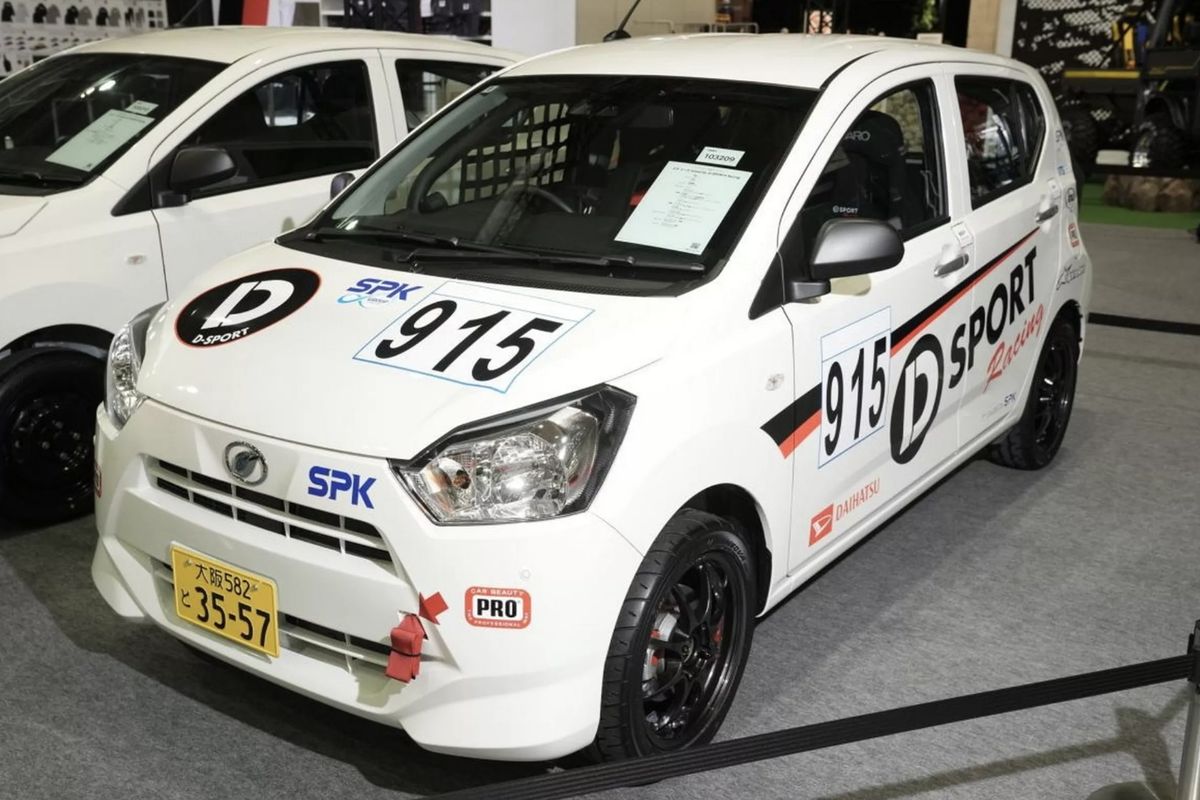 Daihatsu Pamer Mira e:S Versi Balap yang Tampil Sederhana