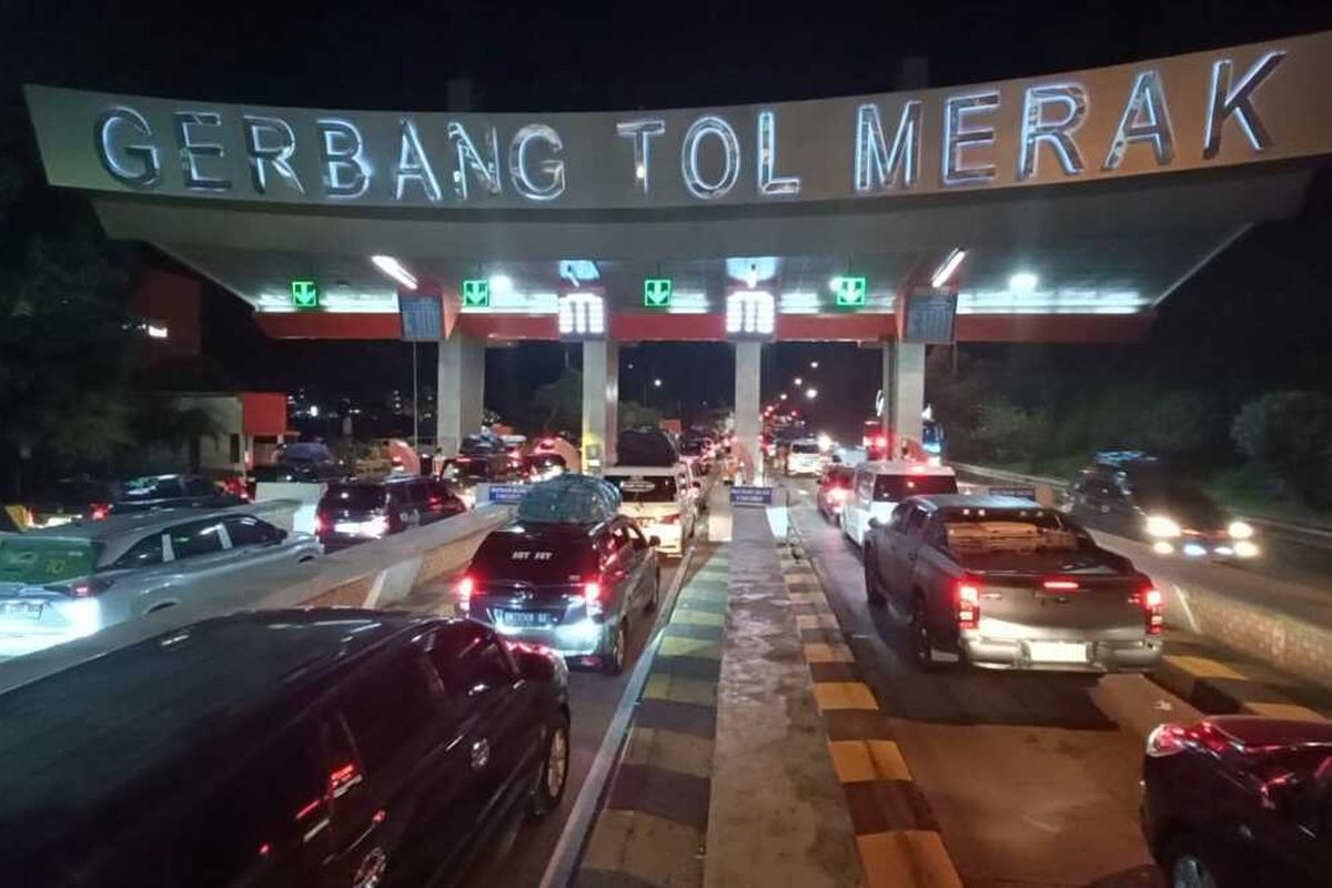 Diskon 30 Persen, Segini Tarif Tol Tangerang-Merak Hari Ini