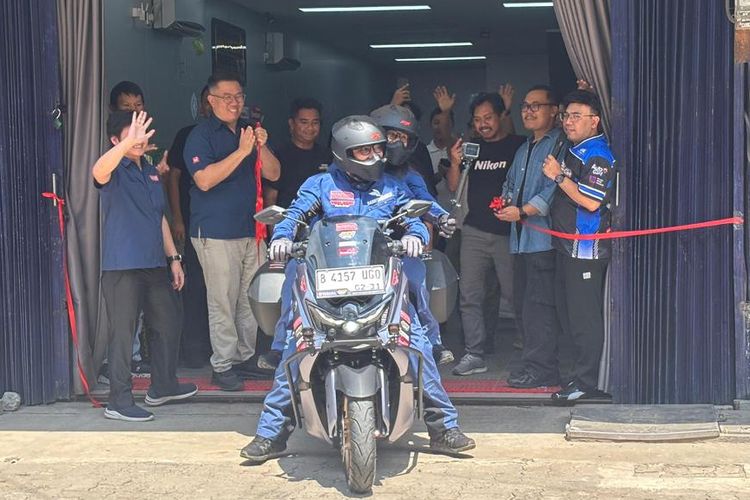 Pasutri Touring ke Indonesia Timur, Misi Promosikan UMKM