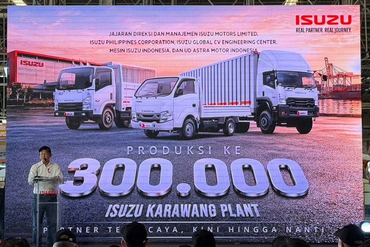 Isuzu Rayakan Produksi 300.000 Unit, Pabrik Karawang Andalan Ekspor
