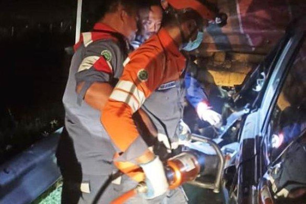 Kecelakaan Anggota DPR di Tol Pemalang, Sopir Diduga Alami Microsleep