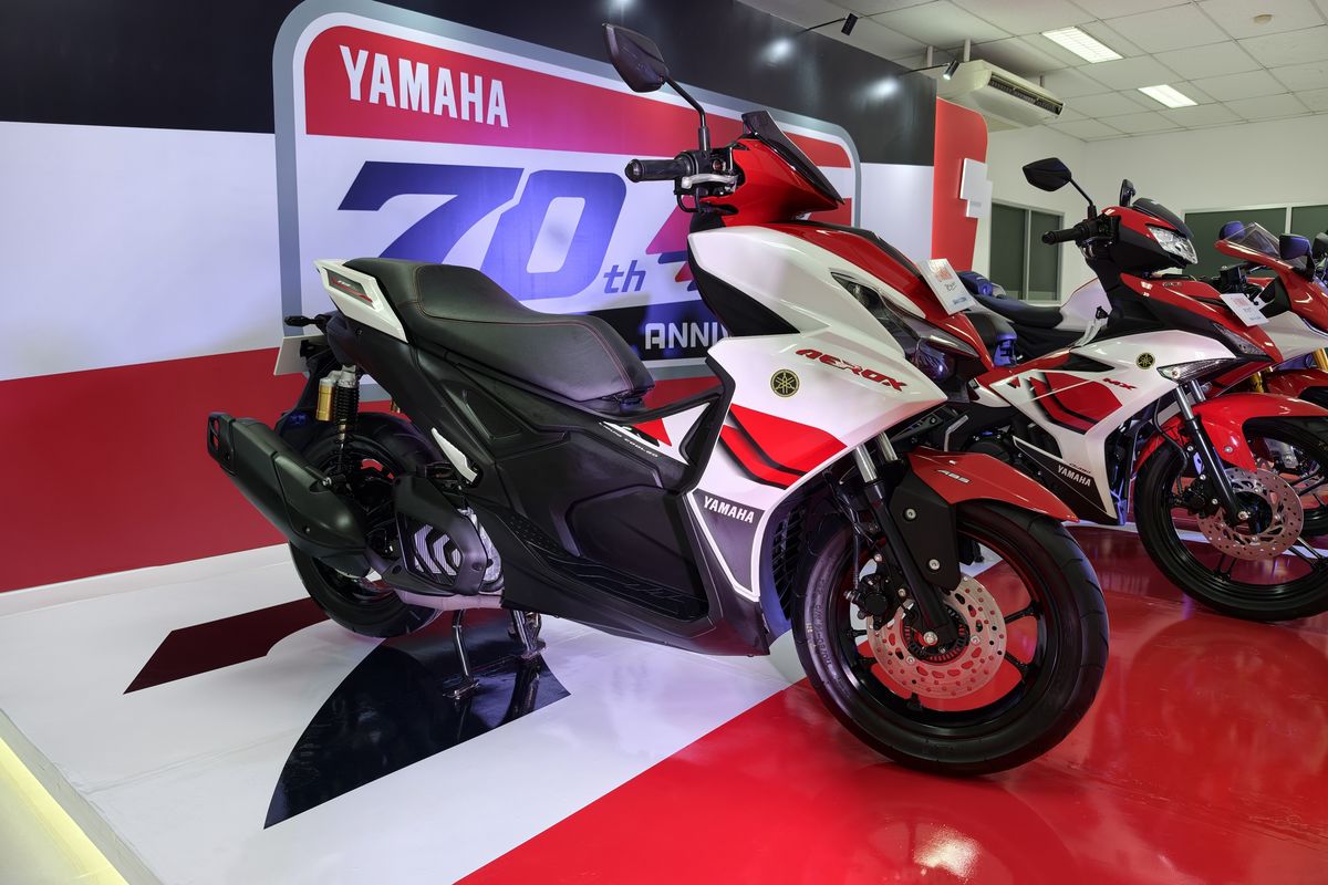 Detail Yamaha Aerox Alpha Livery Special 70th Yamaha Anniversary