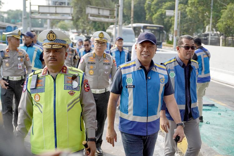 Pemulihan Layanan Tol Jakarta: 17 GTO Berfungsi Kembali