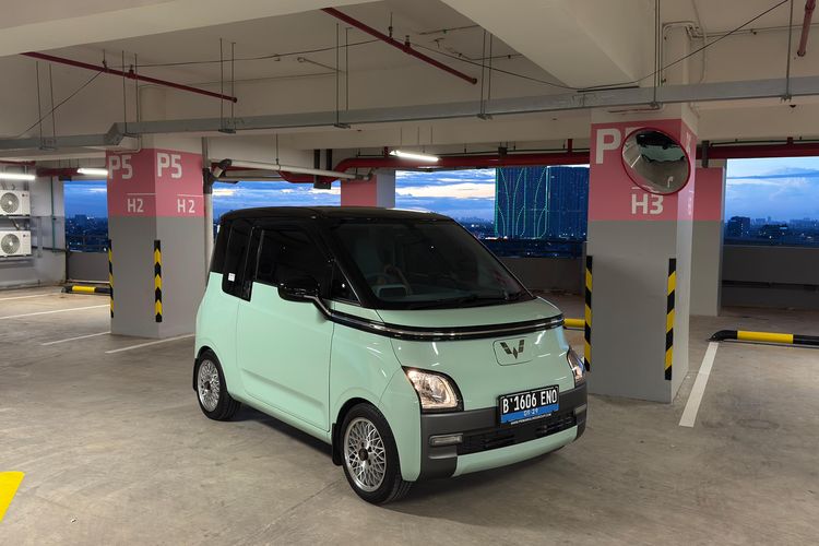 Mengapa Pasar Mobil Listrik Bekas Lesu di Indonesia?