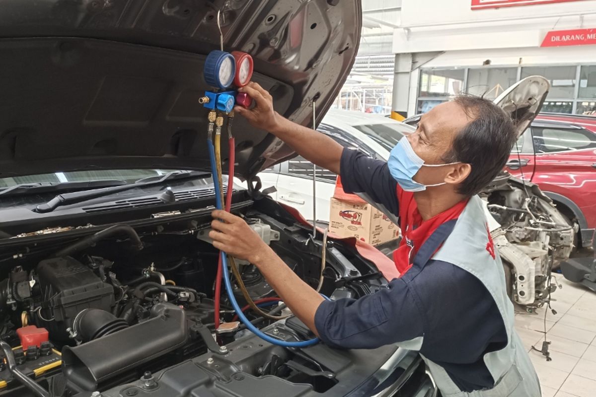 Perhatikan Kondisi AC Saat Membeli Mobil Bekas