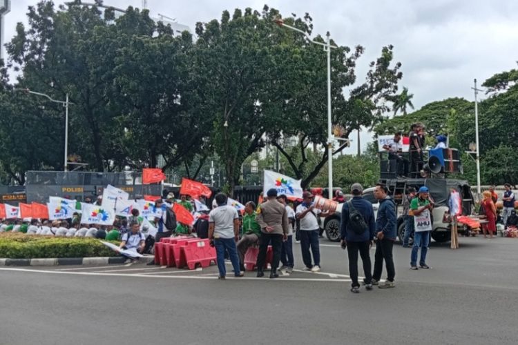 Ada Demo di Menteng dan Monas, Ini Rute Alternatif yang Bisa Dilalui