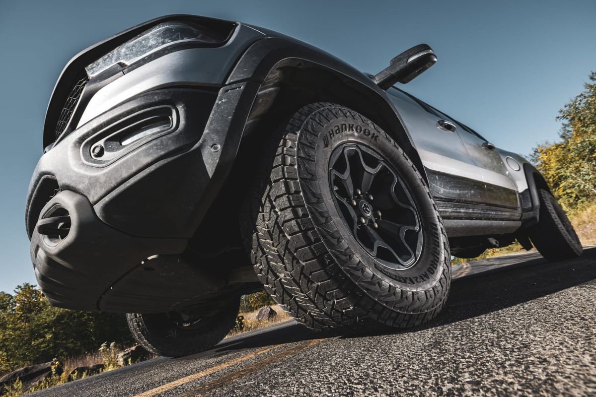 Tips Pilih Ban SUV yang Tepat Agar Aman dan Awet