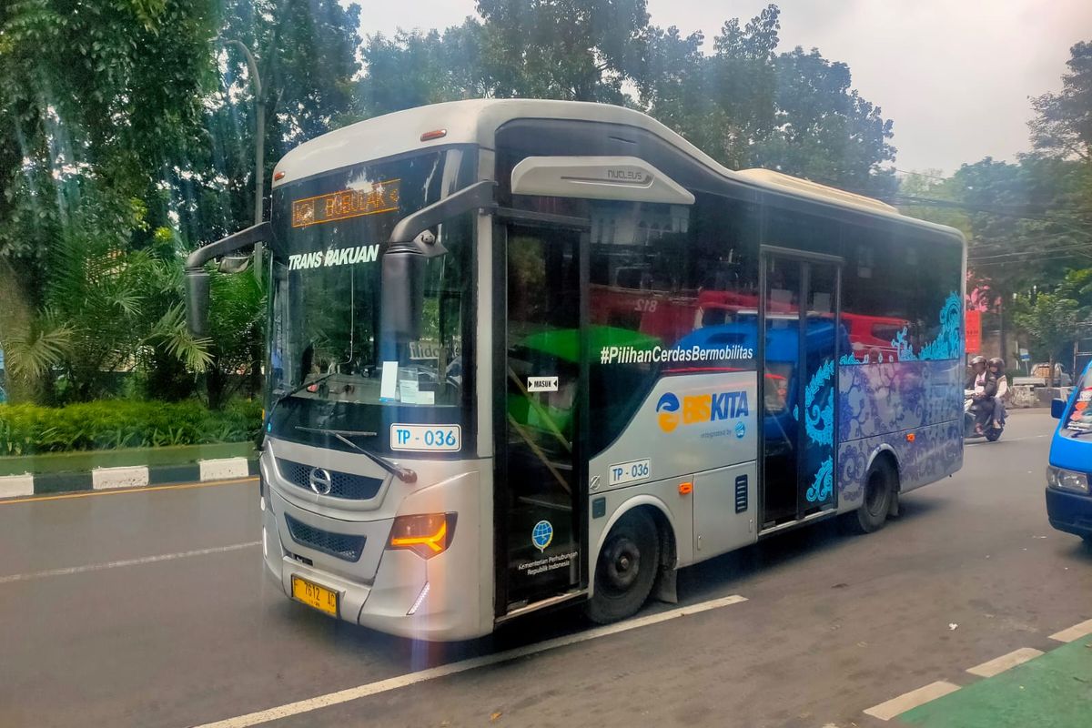 Antusiasme Warga Bogor Naik Biskita Trans Pakuan