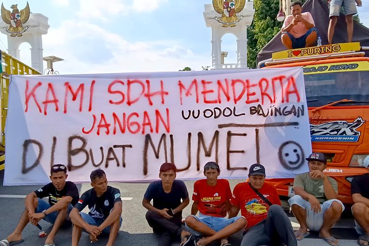 Truk ODOL Merugikan Sopir, Tapi Kenapa Mereka Demo?