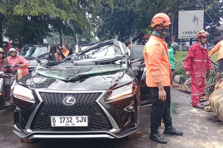 Cuaca Ekstrem di Jakarta: Waspada Saat Mengemudi