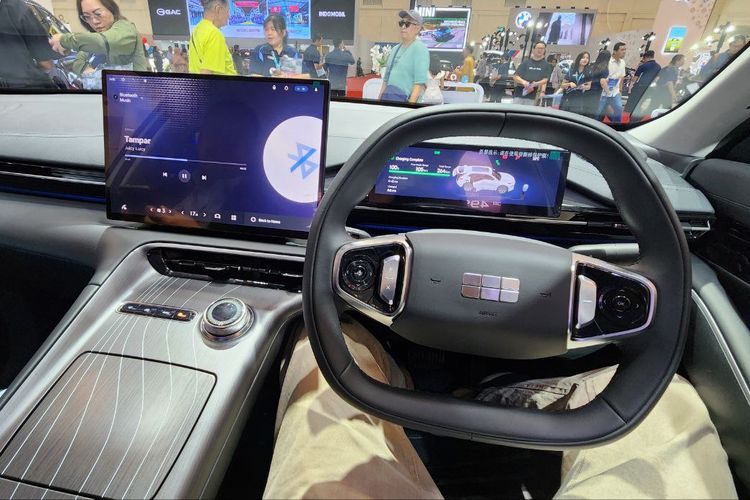 Geely Starray EM-i, SUV Hybrid Irit BBM dan Responsif