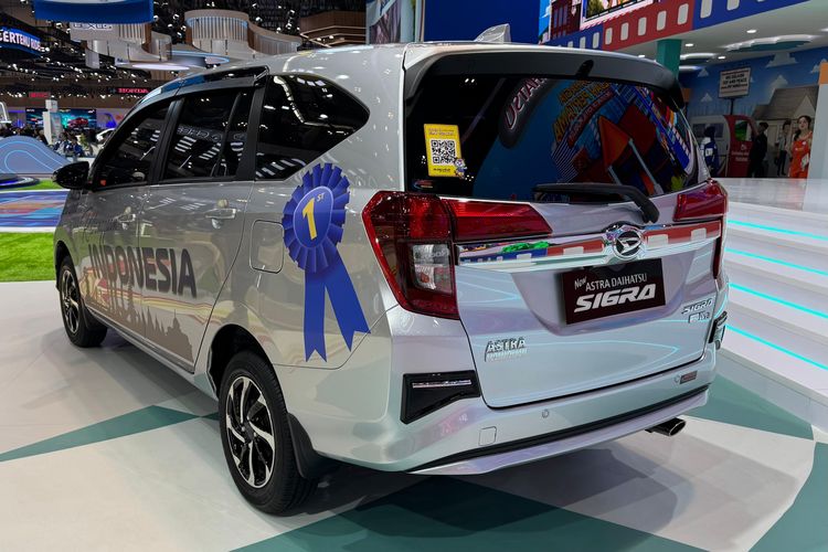 Intip Sentuhan Baru Sigra 1.2 R Deluxe yang Bersolek di GIIAS 2025
