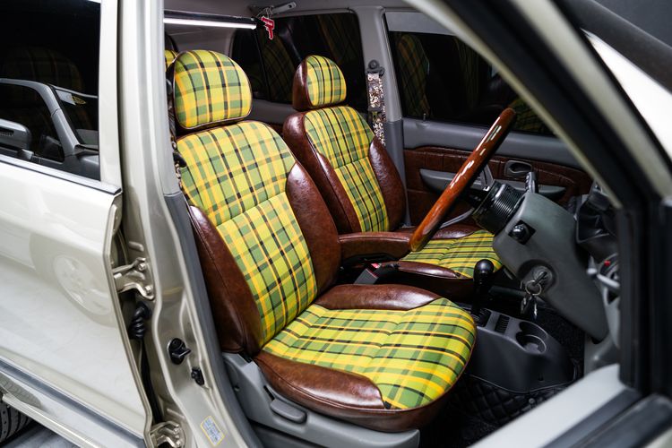 Pasang Arm Rest di Jok Mobil mulai Rp 500.000, Ada Syaratnya