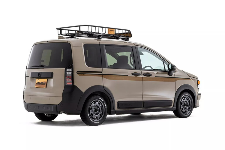 Modifikasi Honda Freed, Tampil Retro Gaya Amerika