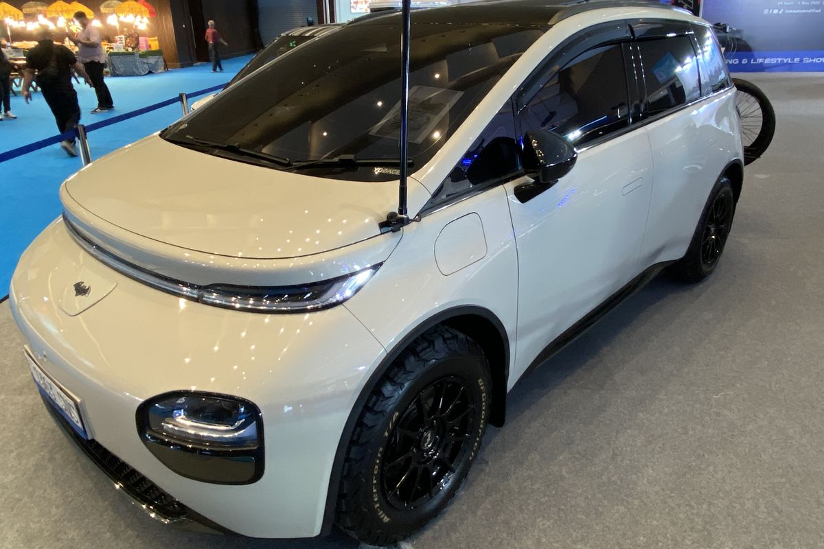 Modifikasi Cloud EV, Tampil Gagah dengan Sentuhan Off Road Ringan