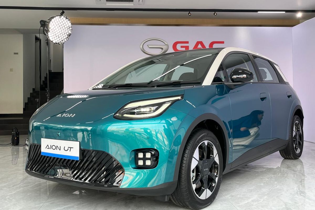 Harga dan Spesifikasi Aion UT, Mobil Listrik dari GAC