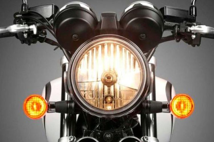 Jangan Mendadak, Ini Patokan Beri Tanda Lampu Sein Sebelum Belok