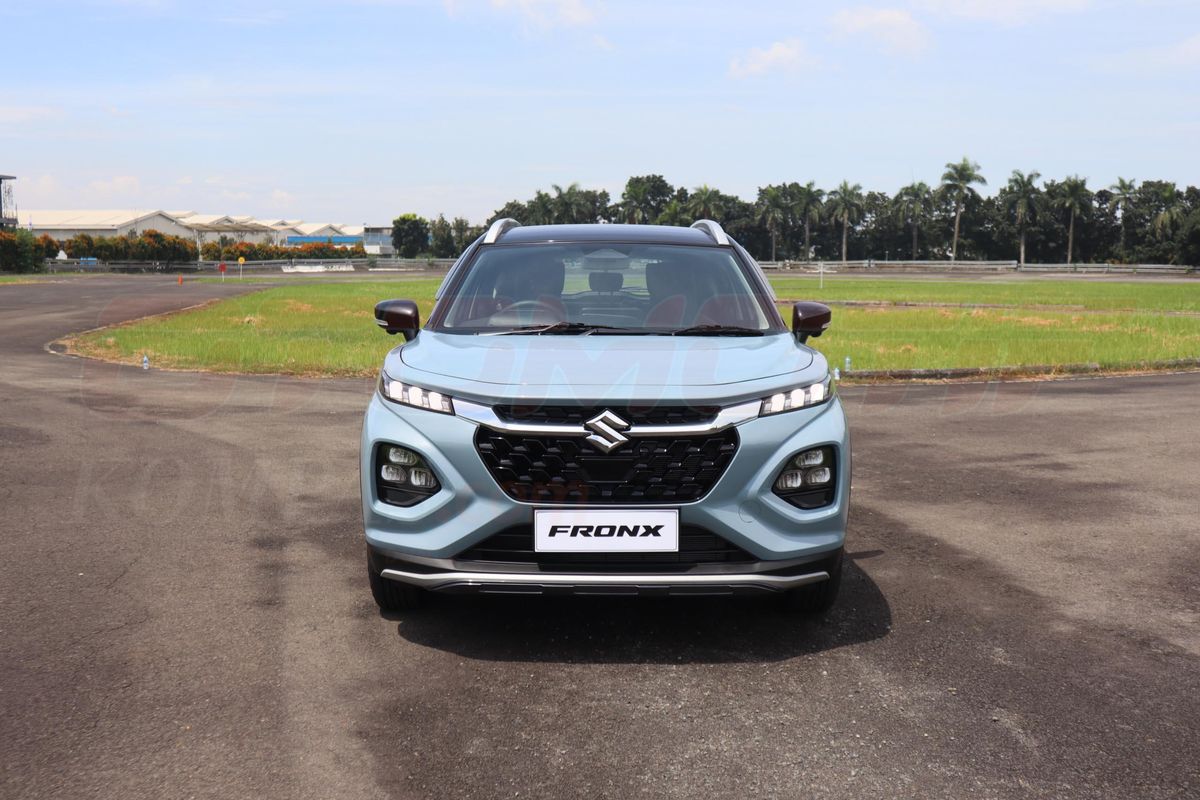 Suzuki , Suzuki Fronx, Suzuki Fronx, Coupe SUV dengan Pilihan Warna Menarik | United Serahkan 30 Unit MX1200 Edisi Khusus Ojek Online | Suzuki Fronx, Kombinasi Desain Coupe dan Karakter SUV