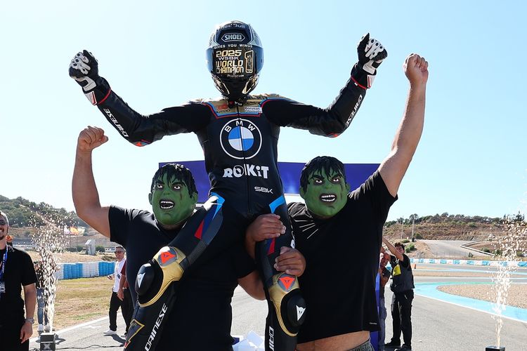 Toprak Kunci Gelar Juara Dunia WorldSBK 2025, Siap Melangkah ke MotoGP