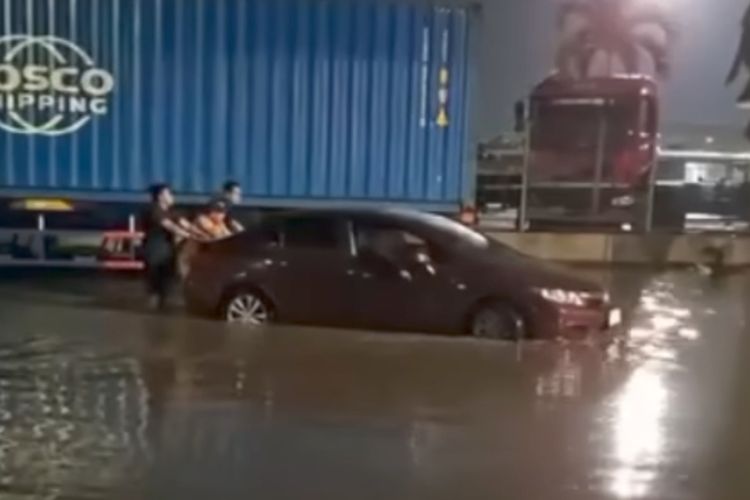 Ancaman Banjir Rob Jakarta Utara, Ini Komponen Mobil yang Rentan Rusak