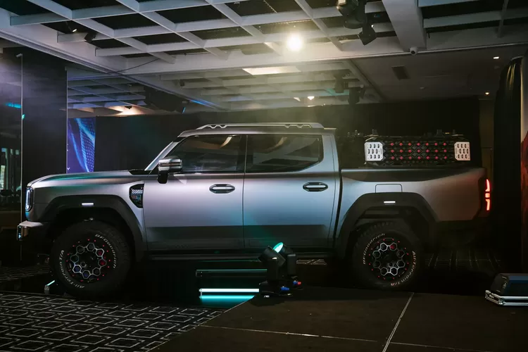 Chery Tantang Toyota dengan Pikap Hybrid Baru