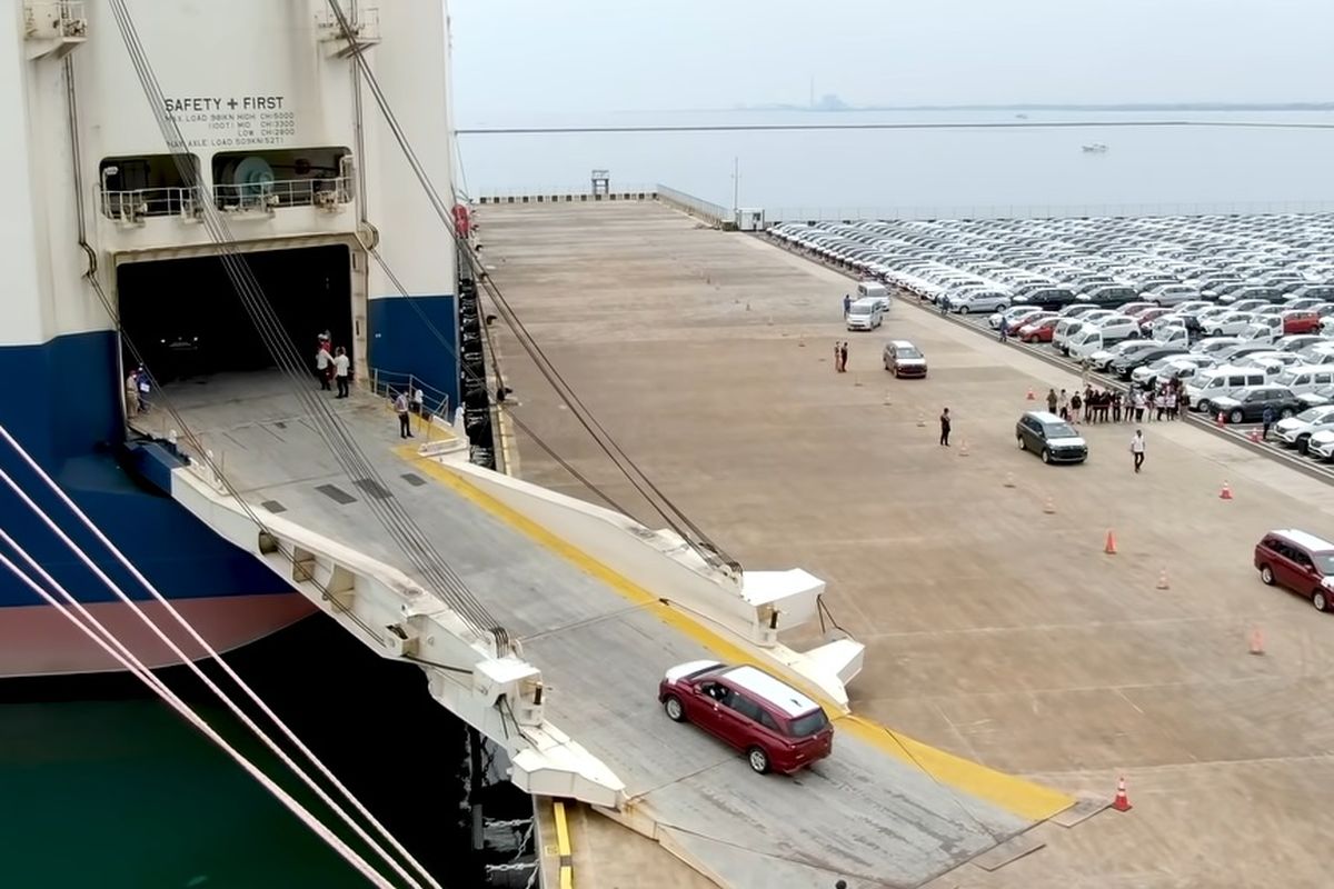 Ekspor Mobil Buatan Indonesia Melambat pada April 2025