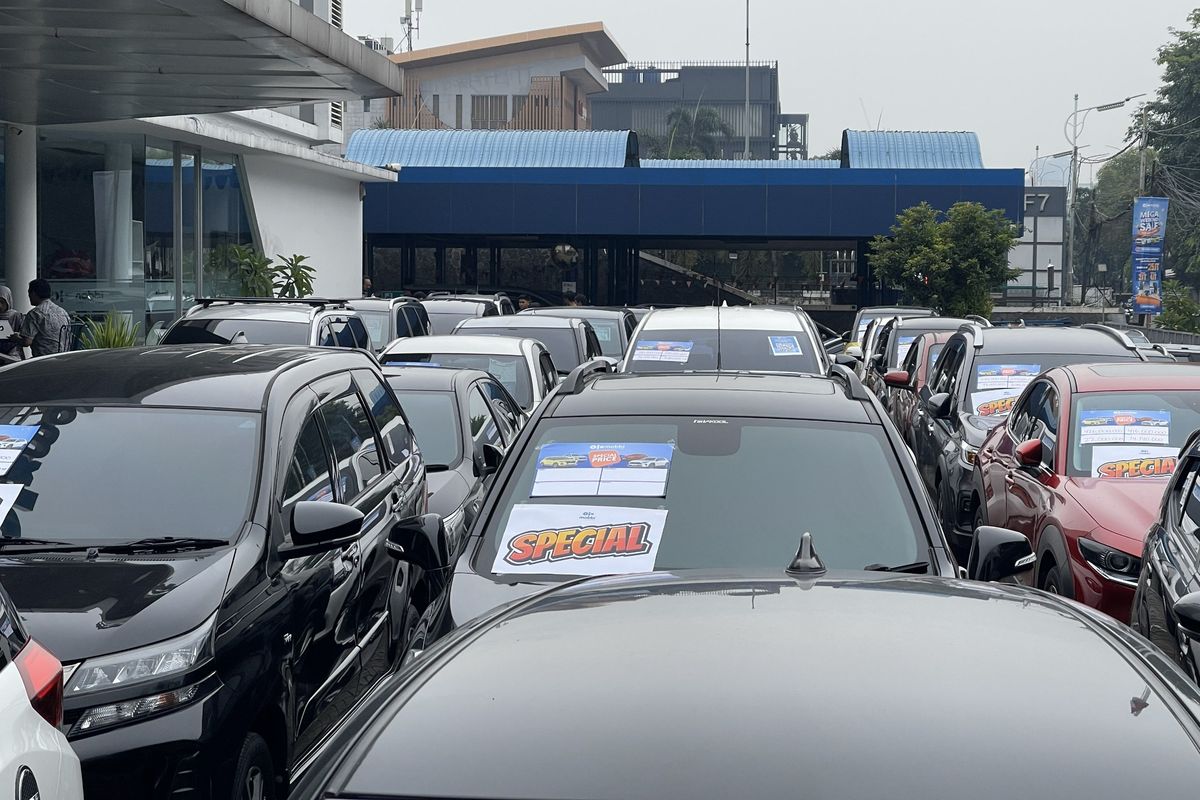 Pasar Mobil Bekas Naik: Innova, Avanza, Xpander Jadi Incaran Mudik!