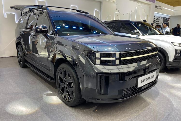 Hyundai Santa Fe XRT Resmi Meluncur di IIMS 2026, Harga Rp 932 Juta