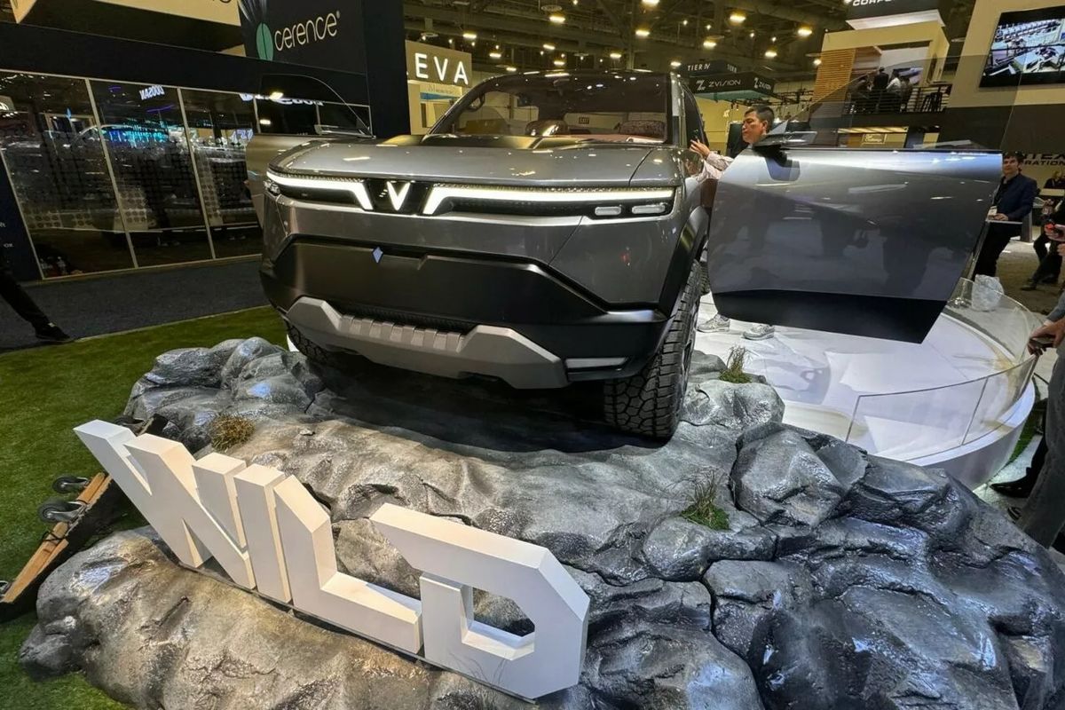 VinFast Siapkan Double Cabin Listrik di GJAW 2025