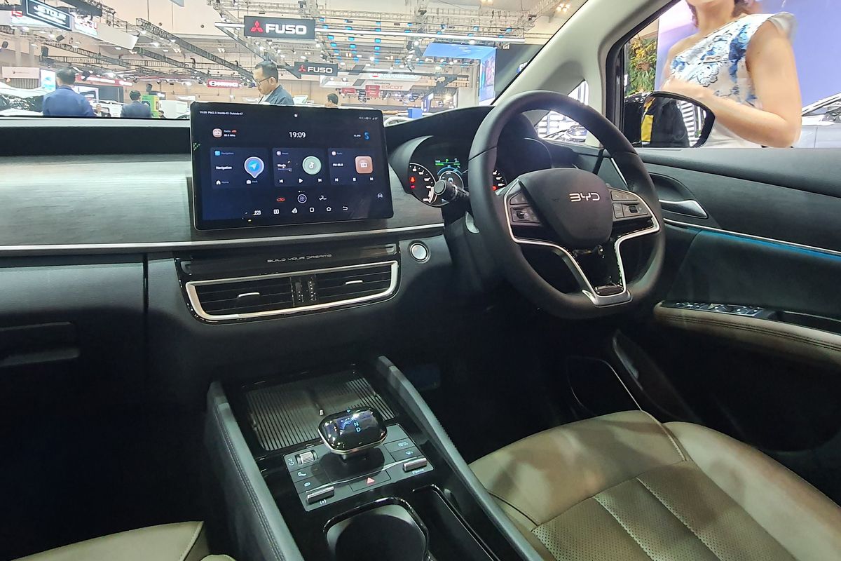 Oli Kompresor AC: Mobil Listrik vs Mobil Konvensional