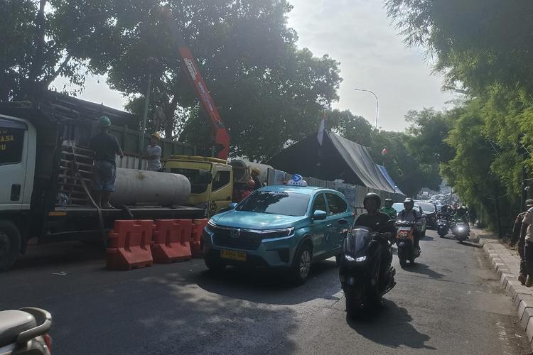 Kemacetan TB Simatupang: Ganjil Genap vs Angkutan Umum