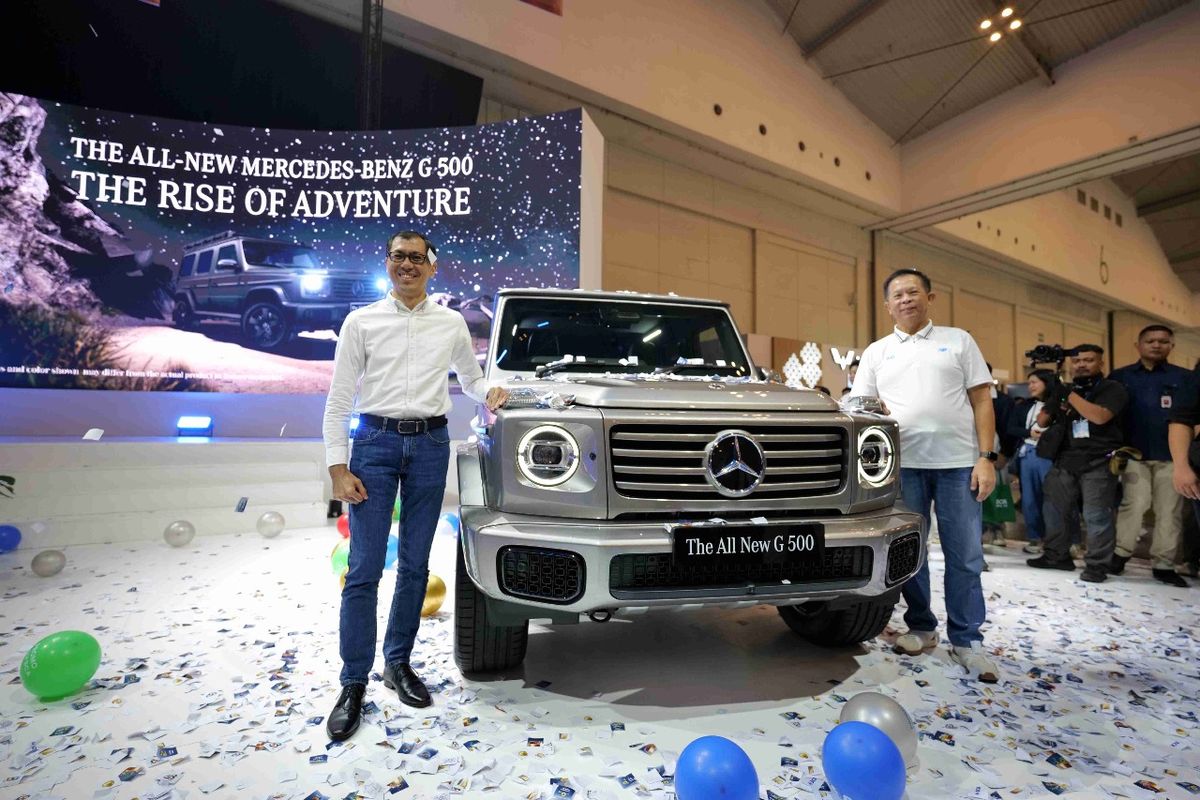 Mengapa Konsumen Tetap Membeli Mobil Premium di Tengah Krisis?