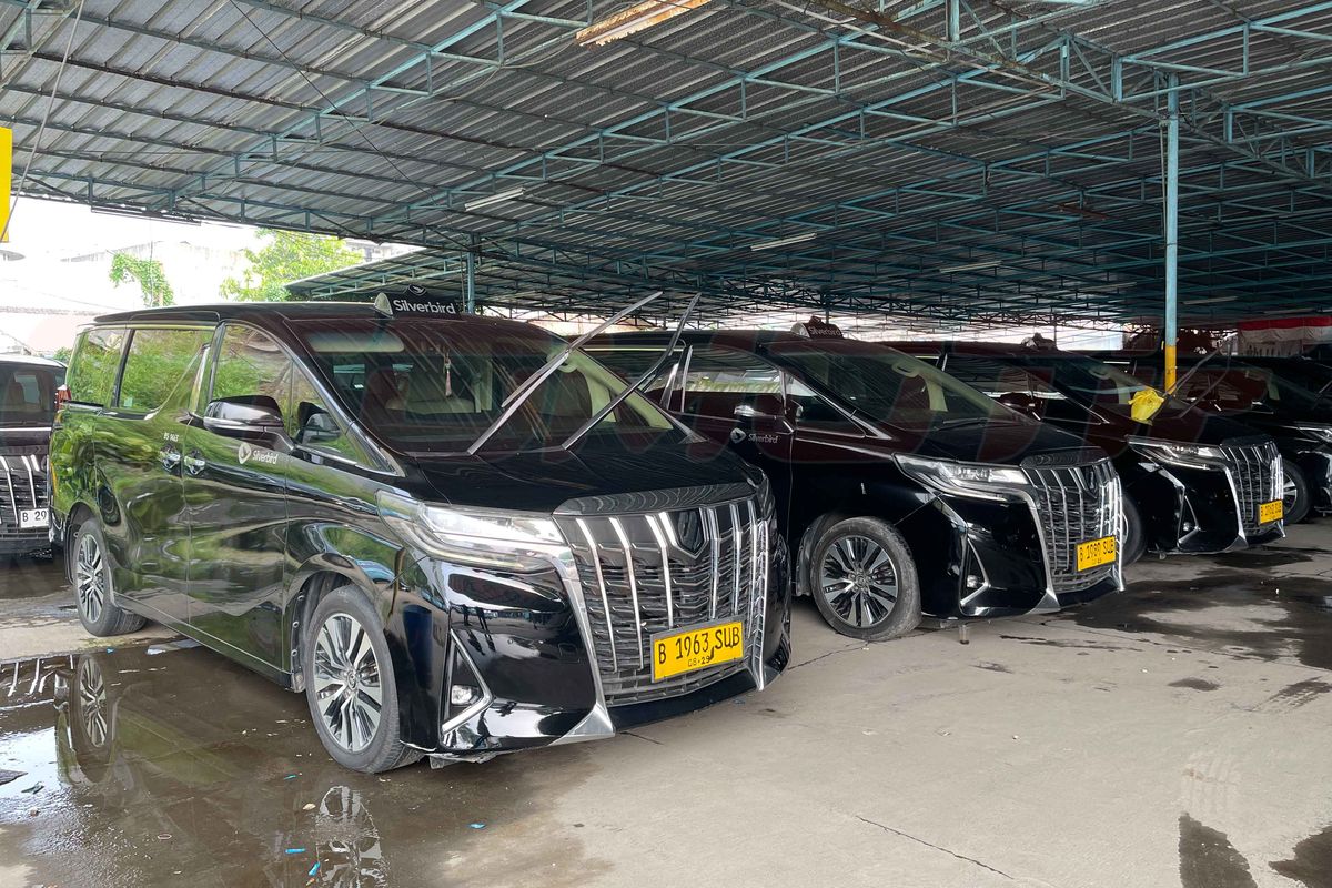 Harga MPV Mewah Bekas Setelah Lebaran, Alphard mulai Rp 93 Juta