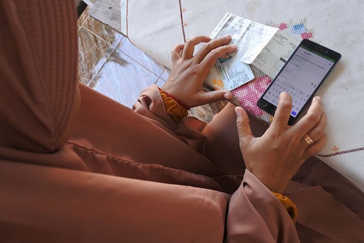 Pengesahan STNK Atas Nama Orang Lain Kini Bisa Online